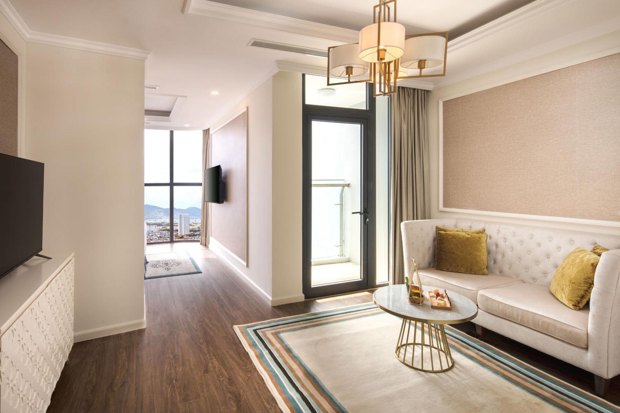 วินเพิร์ล คอนโดเทล ริเวอร์ฟรอนต์ ดานัง ห้อง รูปภาพ A suite at the hotel