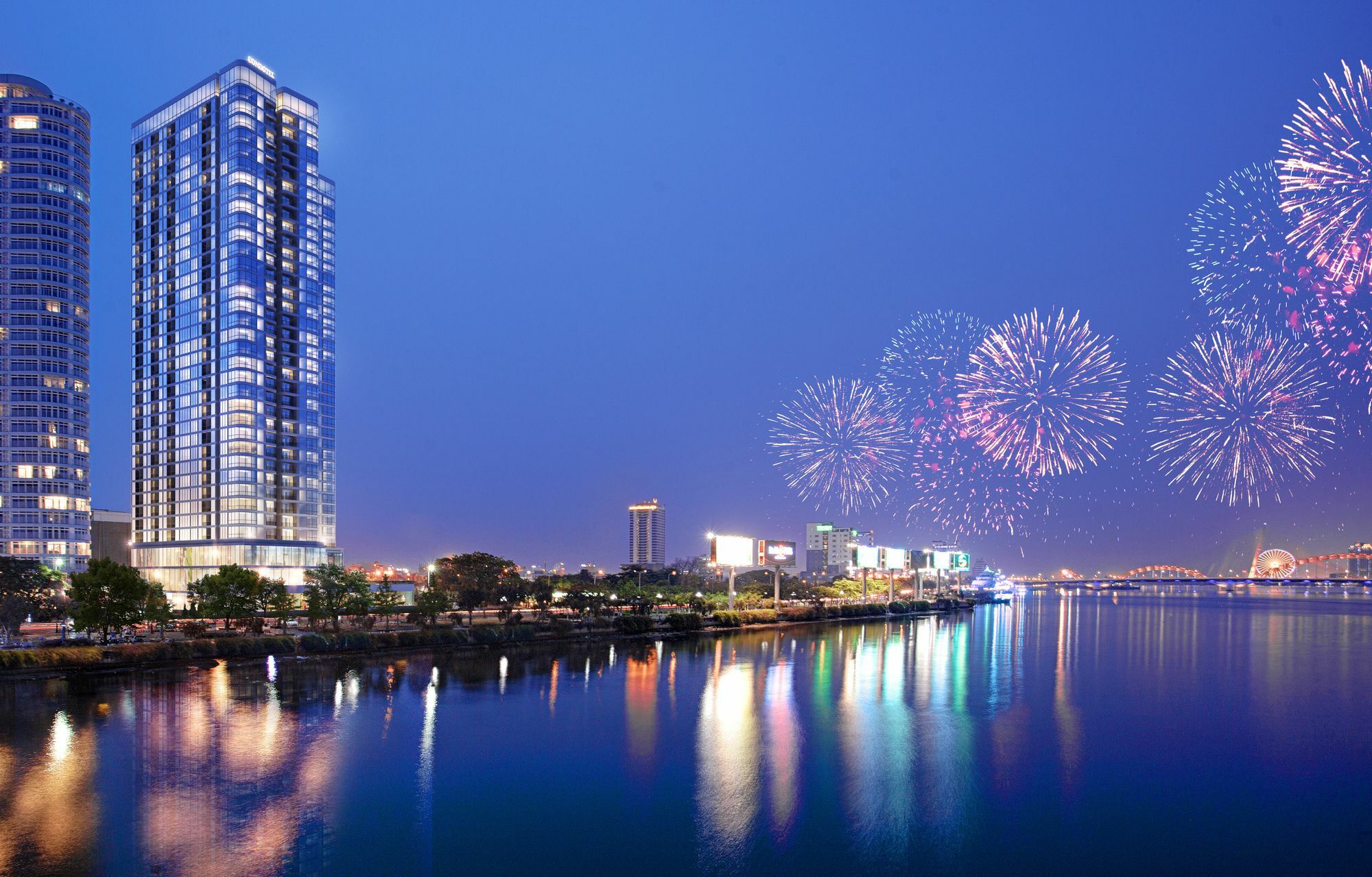 วินเพิร์ล คอนโดเทล ริเวอร์ฟรอนต์ ดานัง ภายนอก รูปภาพ Can Tho
